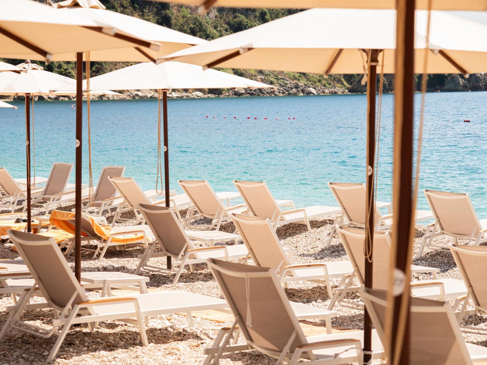 Nia Boutique Hotel By Rapo'S Resort Himare Exterior foto